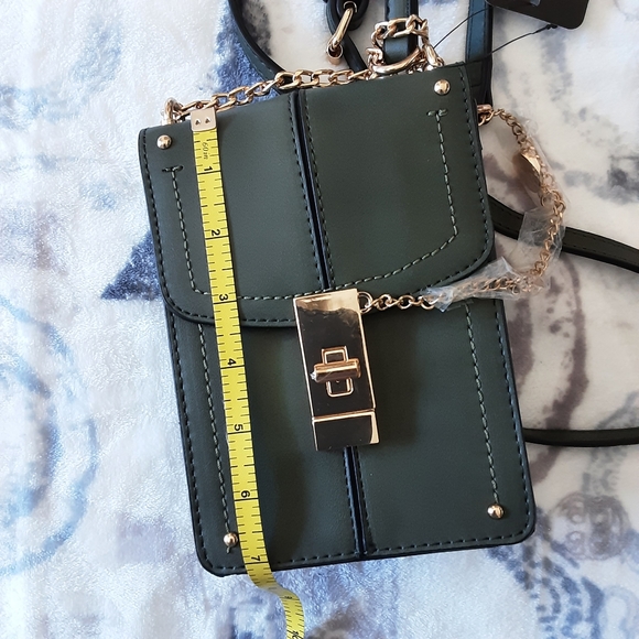 NWT. MKF crossbody bag - Picture 7 of 10